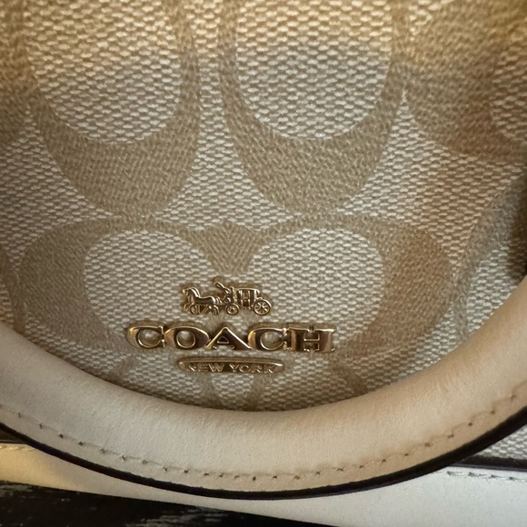 Coach Beige/White Signature Coated Canvas and Leather Sierra Satchel - Picture 11 of 14